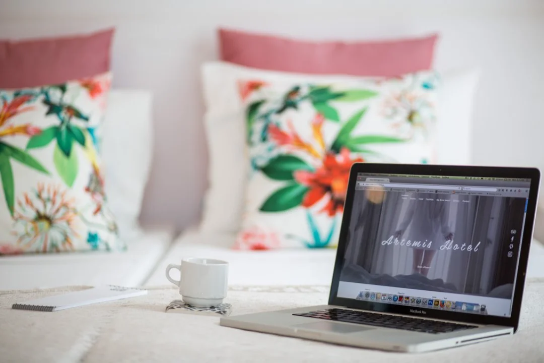 33058669_458048021300078_6704008271868461056_o