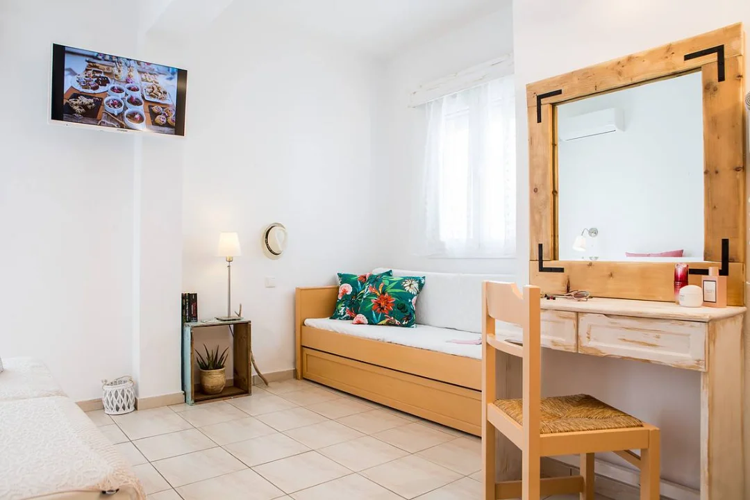 33097336_458051517966395_6697653107544817664_o