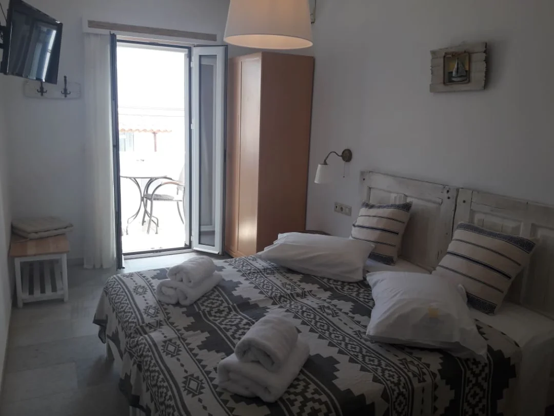 35763163_10204515897894185_8141492877621460992_n